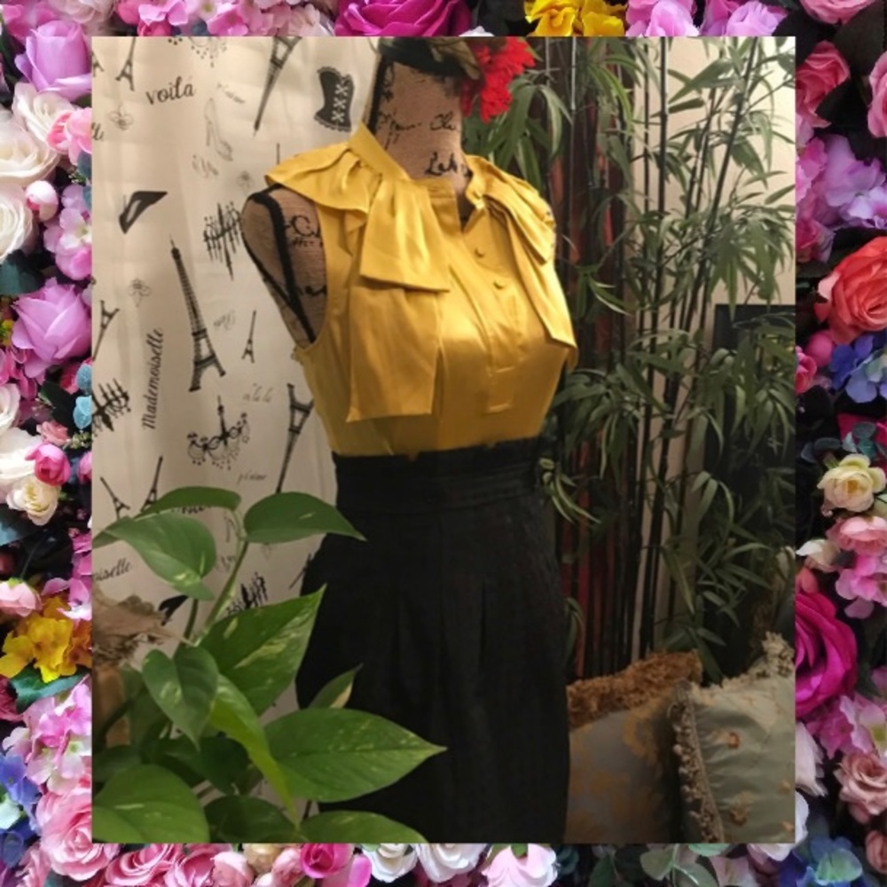 BCBG Maxazria Cocktail Party Dress. - Picture 4 of 6